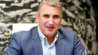 Αυτή είναι η νέα ομάδα που αναλαμβάνει ο Δημήτρης Δρόσος