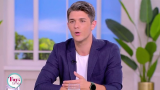 ΣΚΑΙ: Πώς ο Πανόπουλος «ξεβολεύει» Τσουρό και Ρέβη