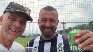 Ο ΠΑΟΚ και o μοναδικός Ελληνας οπαδός του στο Ζαλτμπόμελ  με τα μάτια των Ολλανδών