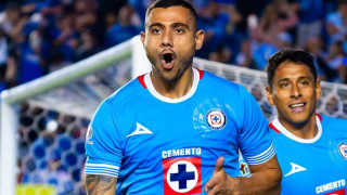 ΠΑΟΚ: Με σύμμαχο τον Γιακουμάκη για την τελική συμφωνία του δανεισμού