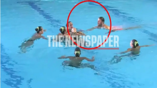 Βόλος: Ναυαγοσώστης έπεσε στην πισίνα και έσωσε αθλήτρια κολύμβησης