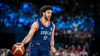 «Επίθεση» Ραζνάτοβιτς σε Μίσιτς: «Αυτά που λέει είναι ψέματα»