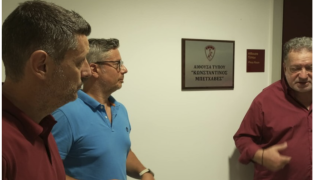 Η ΑΕΛ Novibet τίμησε τον Κώστα Μπετχαβέ