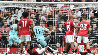 Premier League: Σώθηκε με πέναλτι η Μάντσεστερ Γιουνάιτεντ, σοκ για την Τότεναμ!