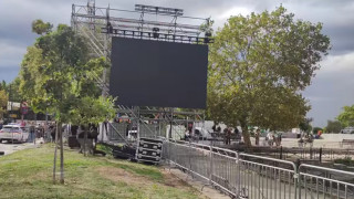 Άνεμοι ματαίωσαν τη συναυλία Βίσση–Ρέμου γκρεμίζοντας τη σκηνή (vid)