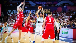 Eurobasket 2025: Η Πολωνία έριξε 100άρα τη Σλοβενία