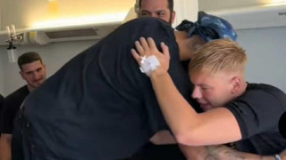 Άρης: Όλη η ομάδα κοντά στον Τανούλη μετά τον σοβαρό τραυματισμό του