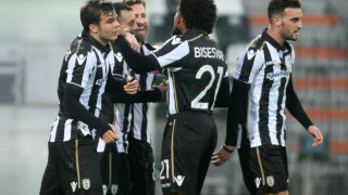 Πρώτος                          χάρηκε    ο    Ιβιτς