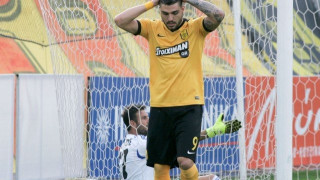 Βραχυκυκλωμένος           ο Αρης      εντός   περιοχής