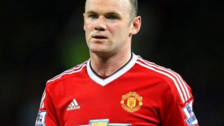 Μουρίνιο: «Δεν φεύγει                                ο Ρούνεϊ»