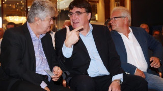 Το «άβατο» των τρομοκρατών  και το «βατερλό» των εξυγιαντών