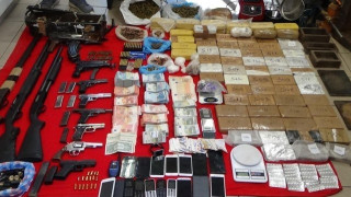 Το «Narcos» της Θεσσαλονίκης: Κατάσχεση 40 κιλών ηρωίνης και όπλων