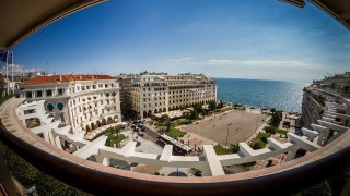 Θυμωμένοι και αγχωμένοι οι Θεσσαλονικείς πεζοί στο κέντρο της πόλης