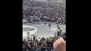 «Ωωω ΠΑΟΚάρα!»: Η είσοδος των παικτών του Δικεφάλου στο μεγάλο φιλικό με την Παρτιζάν