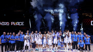 Ελλάδα: Το ξέφρενο πάρτι στα αποδυτήρια μετά την κατάκτηση του χάλκινου μεταλλίου