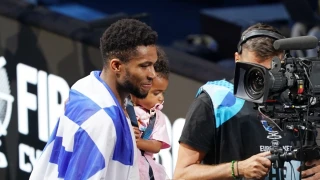 Αντετοκούνμπο: «Το μεγαλύτερο επίτευγμά μου, τους αγαπώ όλους»