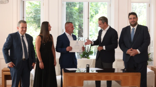 Γκόγκα Λεντιάν﻿: Έλληνας πολίτης με όλη του την καρδιά δηλώνει ο «ήρωας του Αράχθου»