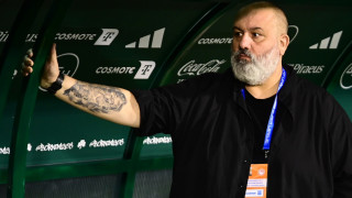 Ένταση στο Παναθηναϊκός – Ολυμπιακός: Πιάστηκαν στα χέρια Καραπαπάς-Τζαβέλλας