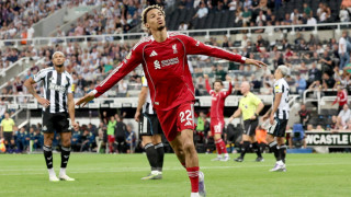 Λίβερπουλ: Σκέψεις για βαριά καμπάνια στον Εκιτικέ για την «ανόητη» κόκκινη