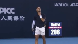 Μουζέτι για Κινέζους: «Οι γαμ...οι βήχουν συνέχεια»