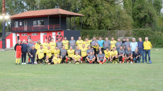 Φωτορεπορτάζ: Παλαίμαχοι Άρη και Ζαγκλιβερίου έπαιξαν προς τιμήν του Νίκου Χατζηαντωνίου