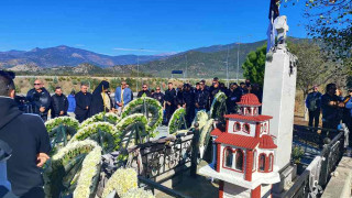 Μνημόσυνο για τα «αετόπουλα» στα Τέμπη - Αναστασιάδης: «Να τους δώσουμε σήμερα χαρά με μία νίκη»