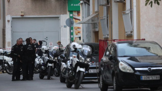 Άγριο έγκλημα στον Άγιο Παντελεήμονα: Ένας νεκρός και ένας τραυματίας μέσα σε διαμέρισμα