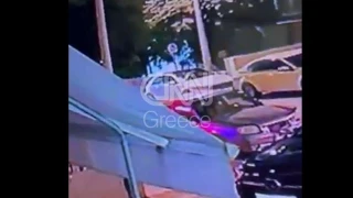 Βίντεο: Η στιγμή που άγνωστοι τοποθετούν γκαζάκια στο υπουργείο Αγροτικής Ανάπτυξης