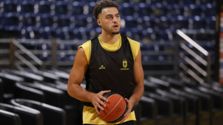 Άρης: Ανακοίνωσε την απόκτηση του Άλεξ Μερκβιλάτζε