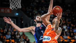 Πετρίδης: Ζόρια για τρεις...