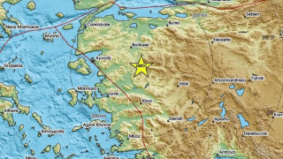 Σεισμός 6,1 Ρίχτερ στην Τουρκία: Κατέρρευσαν κτίρια στο Σιντίργκι-Αισθητός και σε νησιά του Αιγαίου