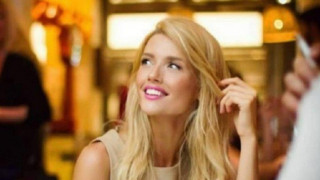 Συνεργάτιδα της Μενεγάκη «ρίχνει» το instagram! Δείτε τι φοράει!(Pics)