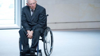 «Θα κάναμε κακό στην Ελλάδα εάν της δίναμε ελάφρυνση χρέους»