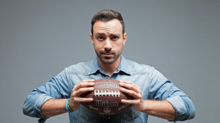 Σάκης Τανιμανίδης: «Είμαι ερωτευμένος μαζί σου, να το ξέρεις»