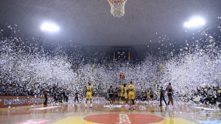 'Αρης - ΠΑΟΚ: Η εντυπωσιακή ατμόσφαιρα στο Nick Gallis Hall