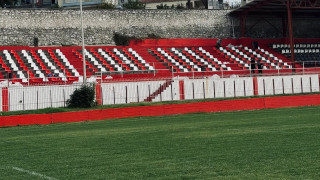 Νέα καθίσματα στο δημοτικό στάδιο Πολίχνης