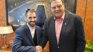 ΕΟΕ: Τιμητική υποτροφία στον Παναγιώτη Καραΐσκο από την Ελληνική Ολυμπιακή Επιτροπή