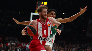 Ολυμπιακός-Ζαλγκίρις: Άνετη νίκη των «ερυθρολεύκων» στη σκιά του τραυματισμού του Έβανς