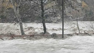 Καστοριά-Κακοκαιρία στο Νεστόριο: Υπερχείλισε ο ποταμός Αλιάκμονας