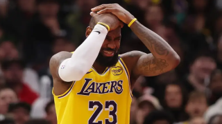 «Κουβάς» 15.000 δολαρίων εξαιτίας του Λεμπρόν Τζέιμς