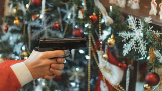 Χανιά: Μπαλωθιές στο άναμμα του χριστουγεννιάτικου δέντρου στους Κάμπους-Αναστάτωση στην εκδήλωση