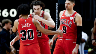 ΝΒΑ: Παράσταση 302 πόντων το Χοκς-Μπουλς