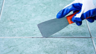 Πώς θα αλλάξετε πλακάκια, υδραυλικά και τέντες με επιδότηση ΕΣΠΑ