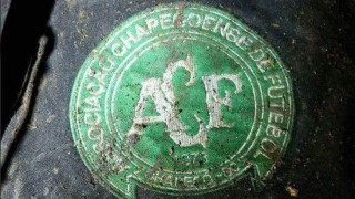 Η ποδοσφαιρική κοινότητα θρηνεί                   τη Σαπεκοένσε (pics)