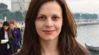 Θεσσαλονίκη: H Έφη Αχτσιόγλου συναντήθηκε με ομάδες εργαζομένων