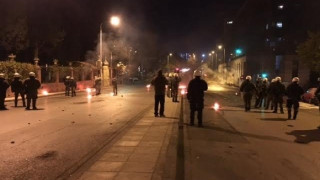 ΕΚΤΑΚΤΟ: Πεδίο μάχης έξω από το ΑΠΘ - Αποπνικτική η ατμόσφαιρα