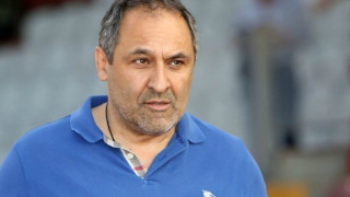 Οι        εκθέσεις     ιδεών  και  οι   συγκρούσεις