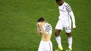 Ξεφτίλα να είναι ο ΠΑΟΚ πιο κοντά  στον βυθό παρά στην κορυφή...