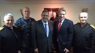 Ο Καμμένος έβγαλε την πιο... σκληρή selfie που έχετε δει! (ΦΩΤΟ)