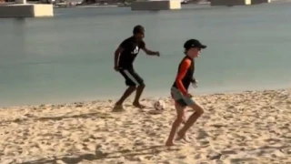 Στο Ντουμπάι για μπαλίτσα στην άμμο ο Γιαμάλ